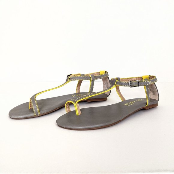 NWOT Splendid Morocco Toe Ring Leather Sandals - Picture 3 of 11